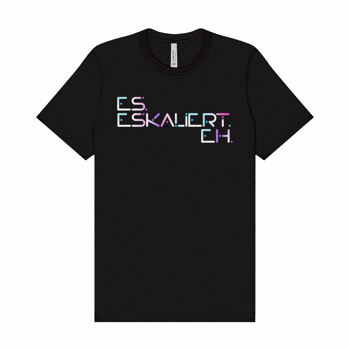 Schwarzes wortrebell T-Shirt mit Spruch „Es eskaliert eh“ in bunter Glitch-Schrift